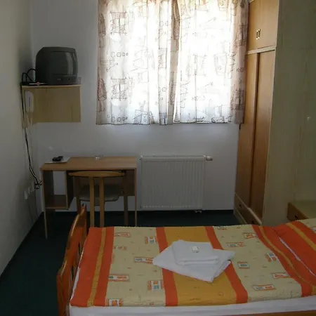 Filip 3* 捷克布杰约维采